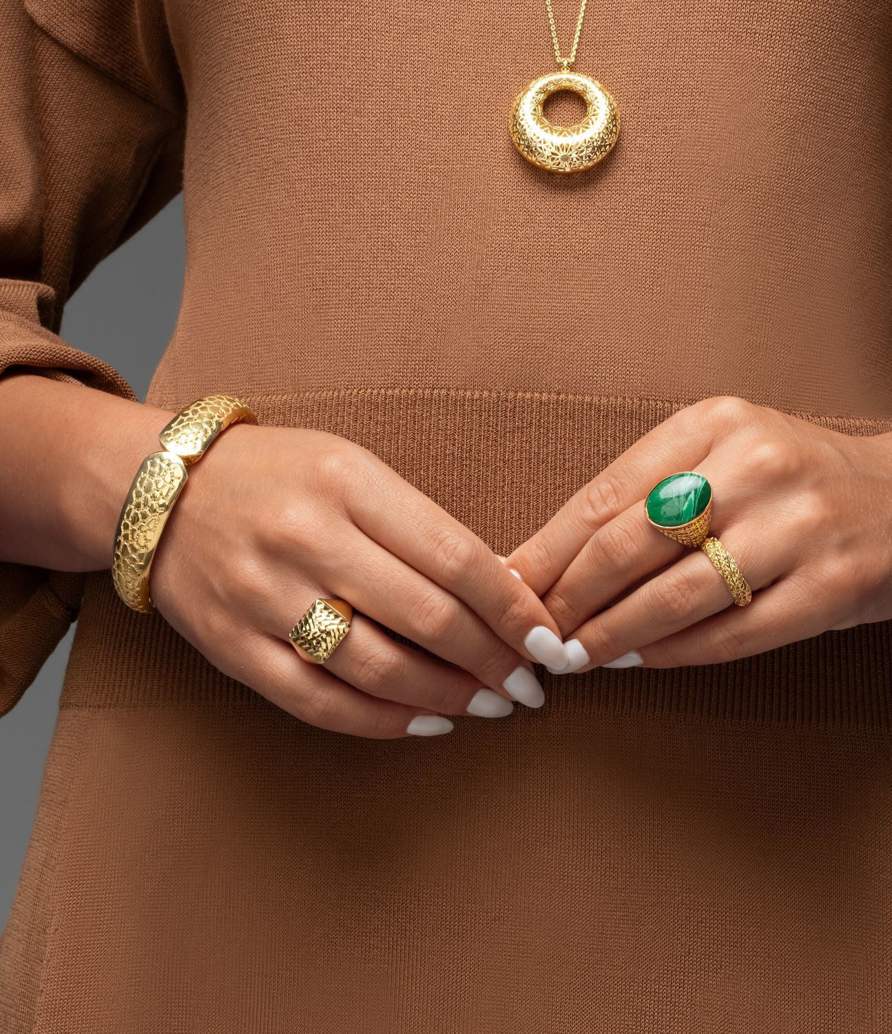 Βραχιόλι Artisanal σταθερό από επιχρυσωμένο ασήμι 925° Εικόνα 3