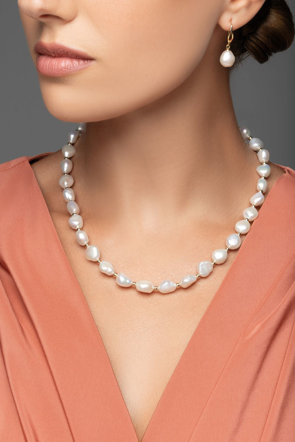 Κολιέ Pearls από επιχρυσωμένο ασήμι 925° με freshwater pearls και μαργαριτάρια μπαρόκ Εικόνα 2