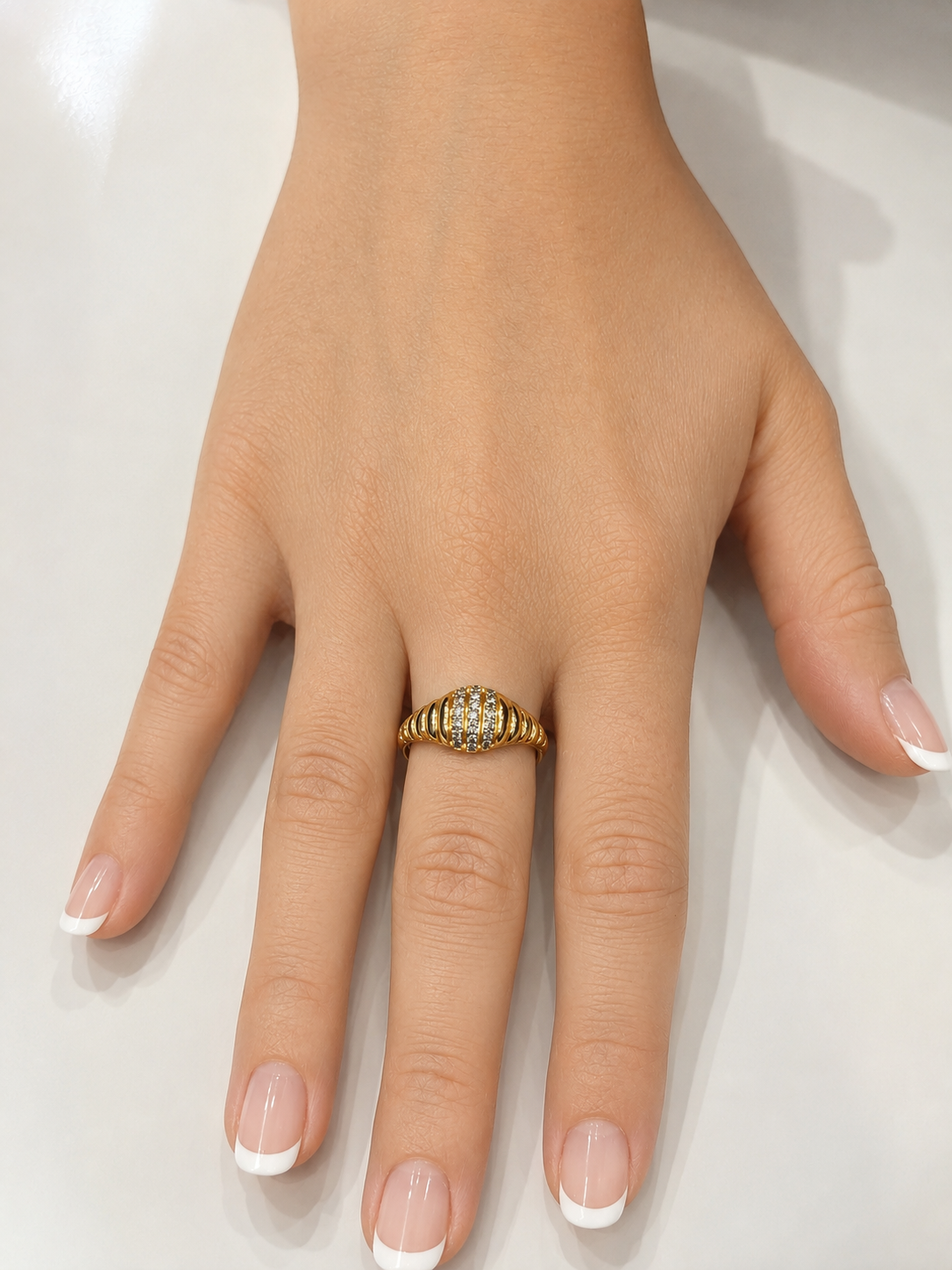 Δαχτυλίδι Fancy Diamonds από χρυσό 14K με διαμάντια μπριγιάν