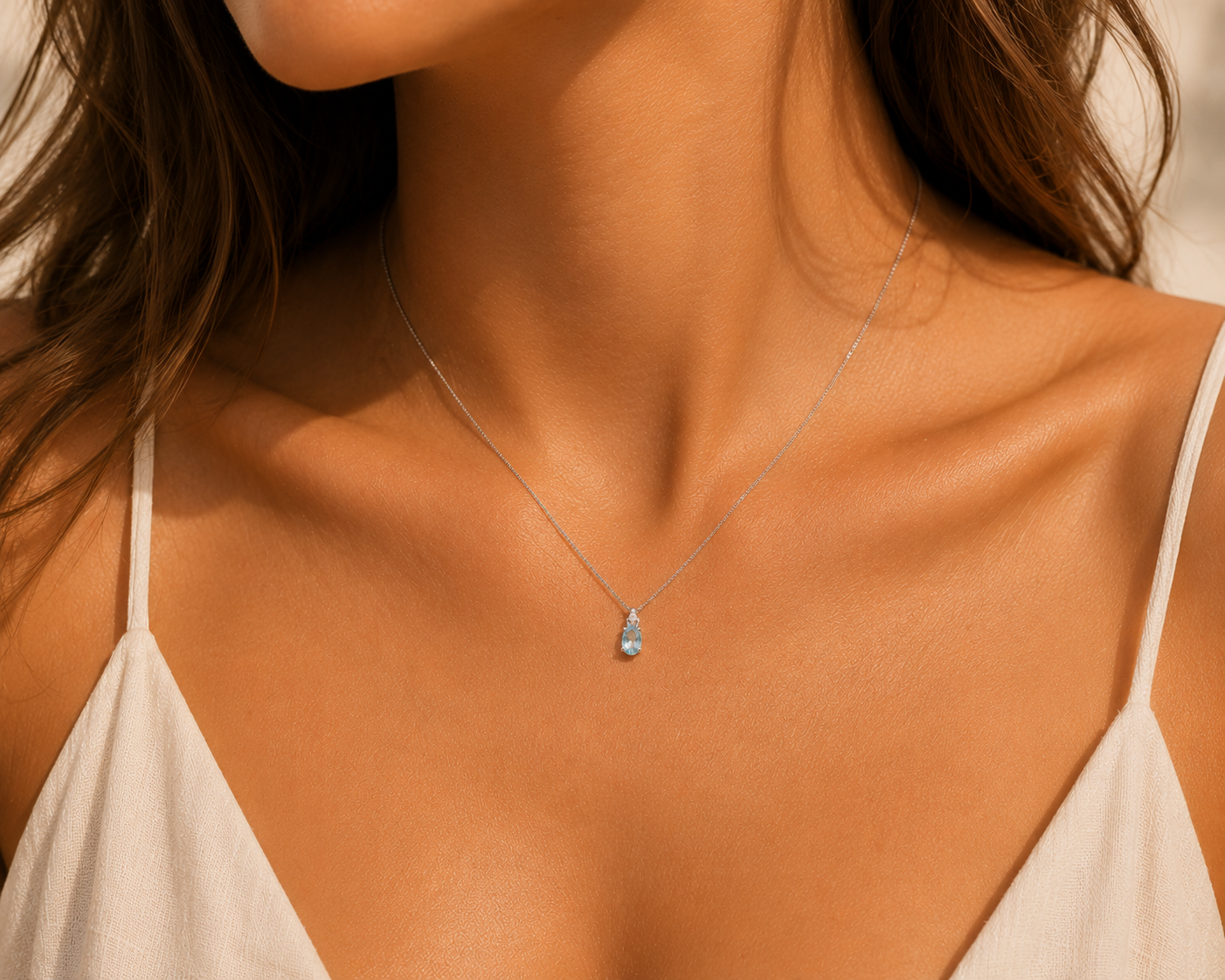 Κολιέ Gems από λευκό χρυσό 18K με ακουαμαρίνα με και διαμάντια μπριγιάν
