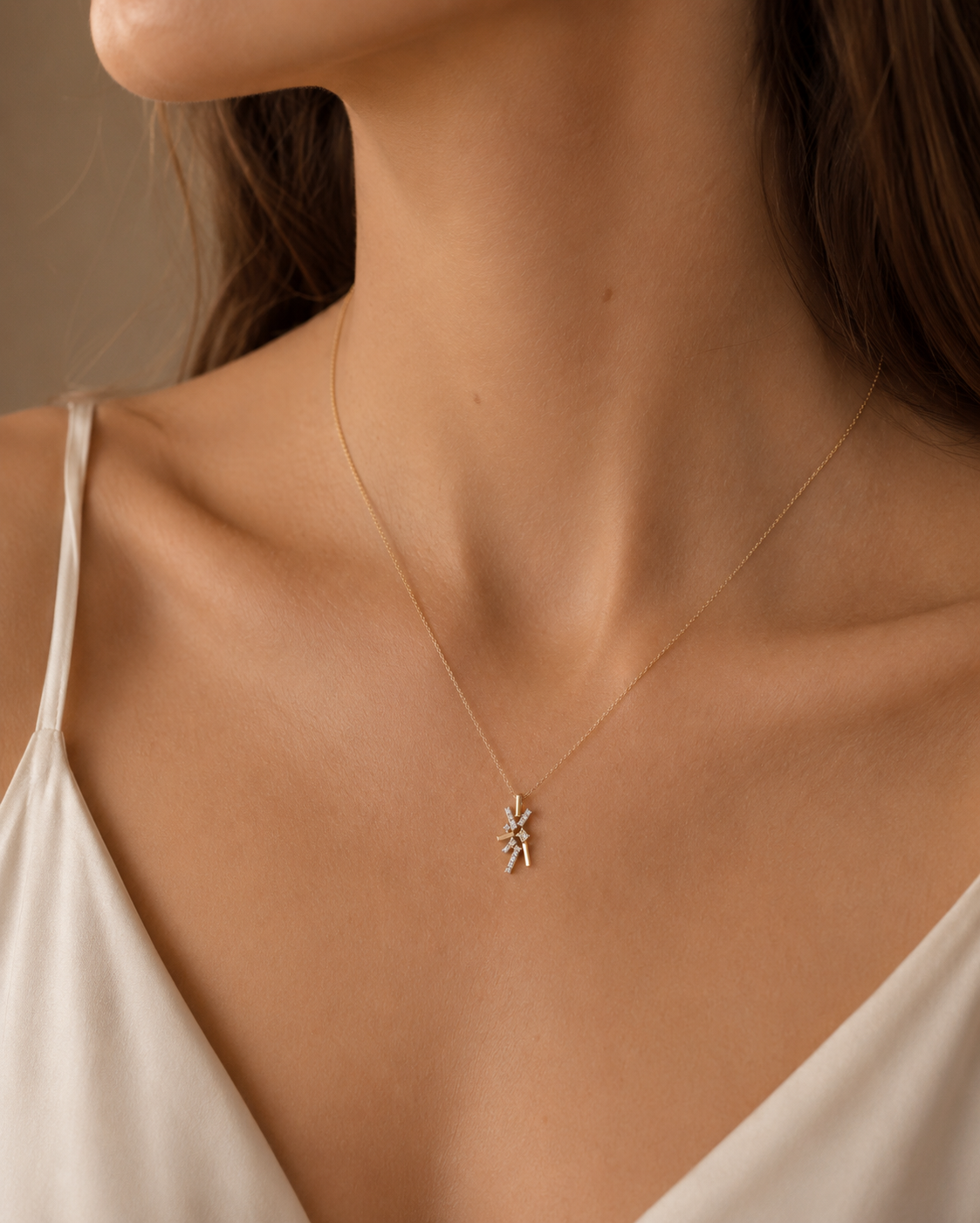 Μενταγιόν Fancy Diamonds από χρυσό 14K με διαμάντια μπριγιάν