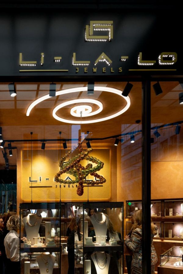 Εγκαίνια για το νέο κατάστημα  LiLALO στο Σύνταγμα