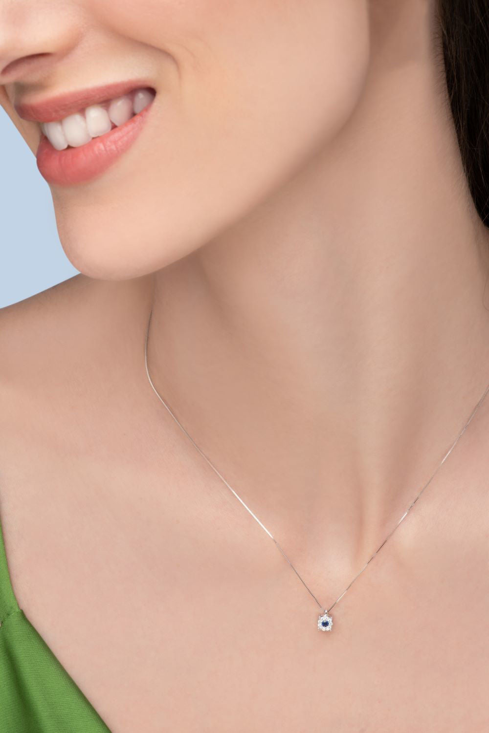 Κολιέ Gems από λευκό χρυσό 18K με ζαφείρι και διαμάντια μπριγιάν Εικόνα 2