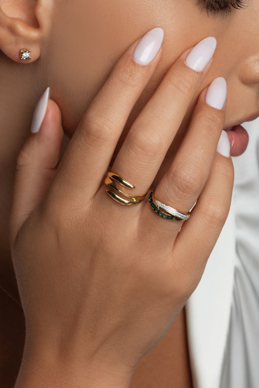 Σκουλαρίκια Diamonds από χρυσό 18K με διαμάντι μπριγιάν Εικόνα 2