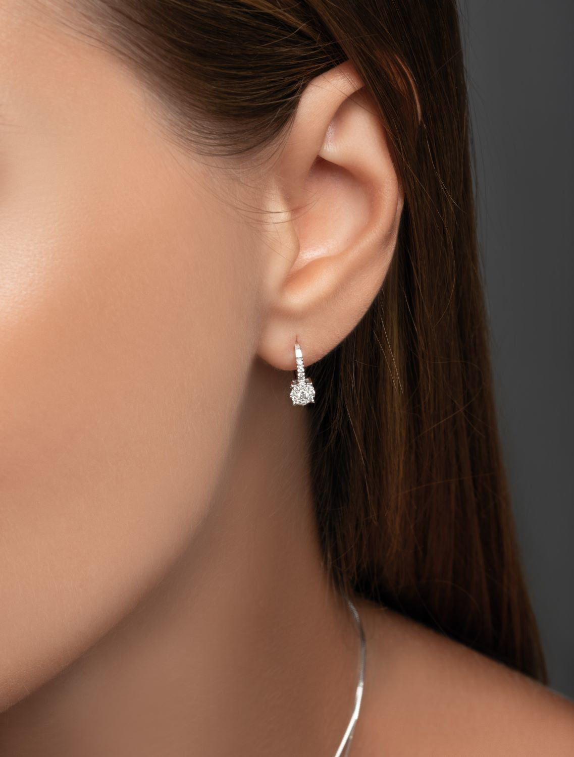 Σκουλαρίκια Diamonds από λευκό χρυσό 18K με διαμάντια μπριγιάν Εικόνα 2