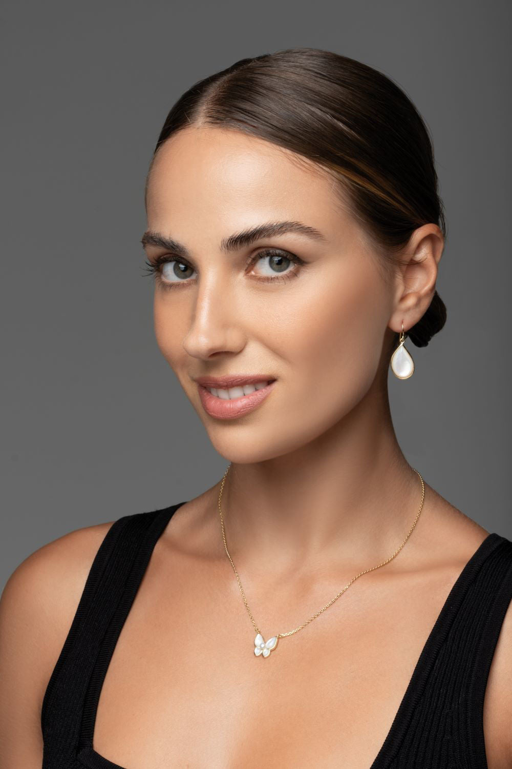 Σκουλαρίκια Pearls από επιχρυσωμένο ασήμι 925° με φίλντισι Εικόνα 2