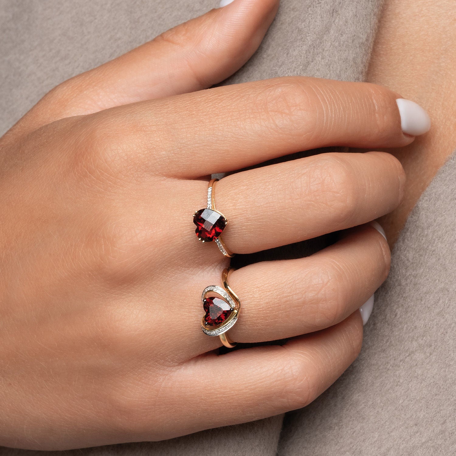 Δαχτυλίδι Secret Garden από χρυσό 18K με γρανάτη και διαμάντια μπριγιάν Εικόνα 2