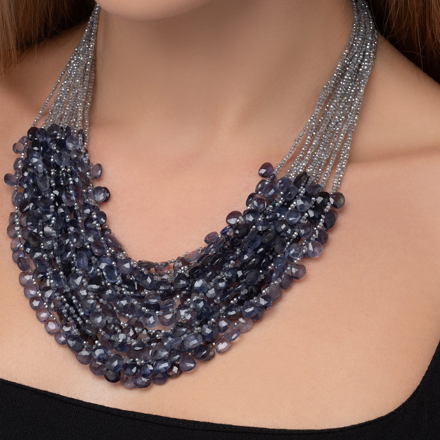 Κολιέ Rio από λαμπραντορίτη και ιολίτη με επιχρυσωμένο ασήμι 925° Εικόνα 3