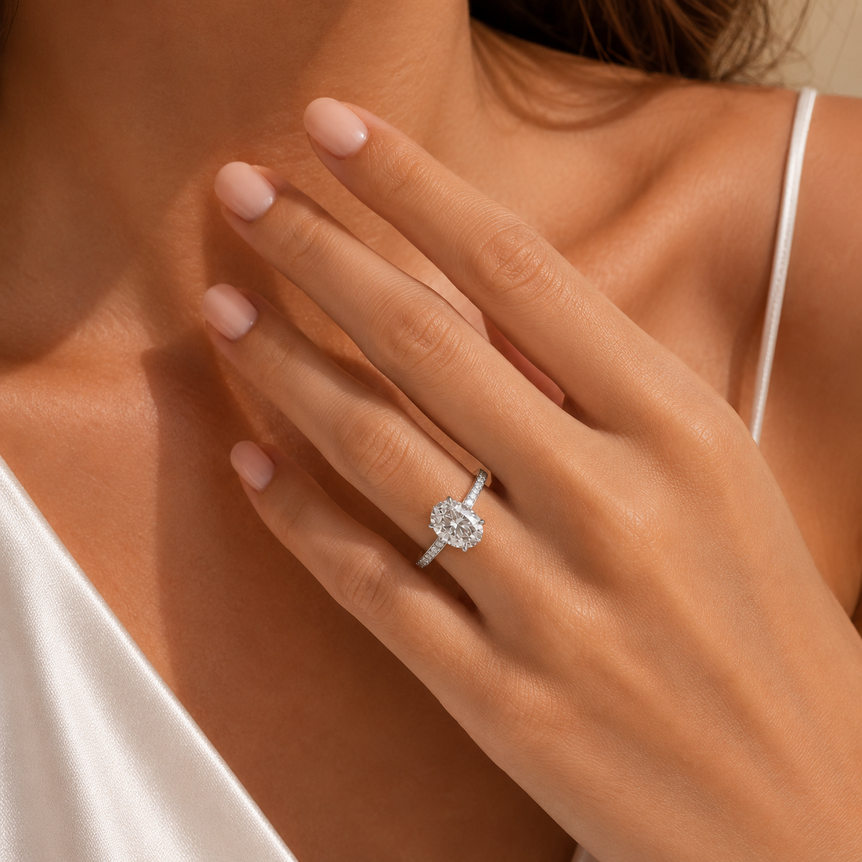 Δαχτυλίδι Diamonds από λευκό χρυσό 18K με λευκό τοπάζι και διαμάντια