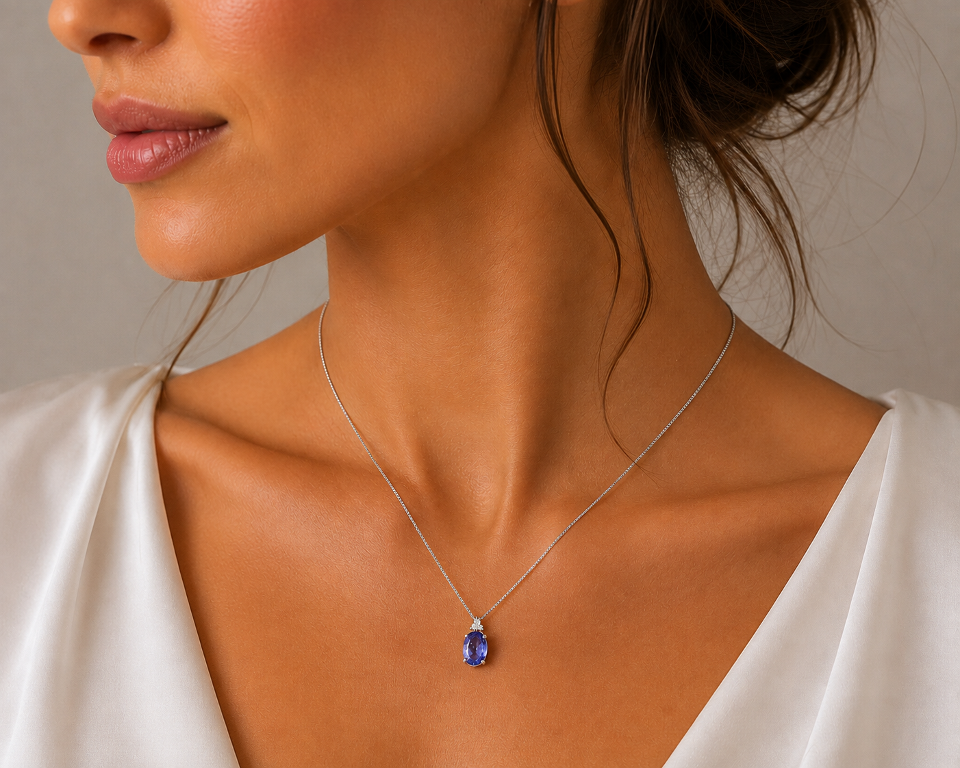 Κολιέ Gems από λευκό χρυσό 18K με τανζανίτη και διαμάντι μπριγιάν
