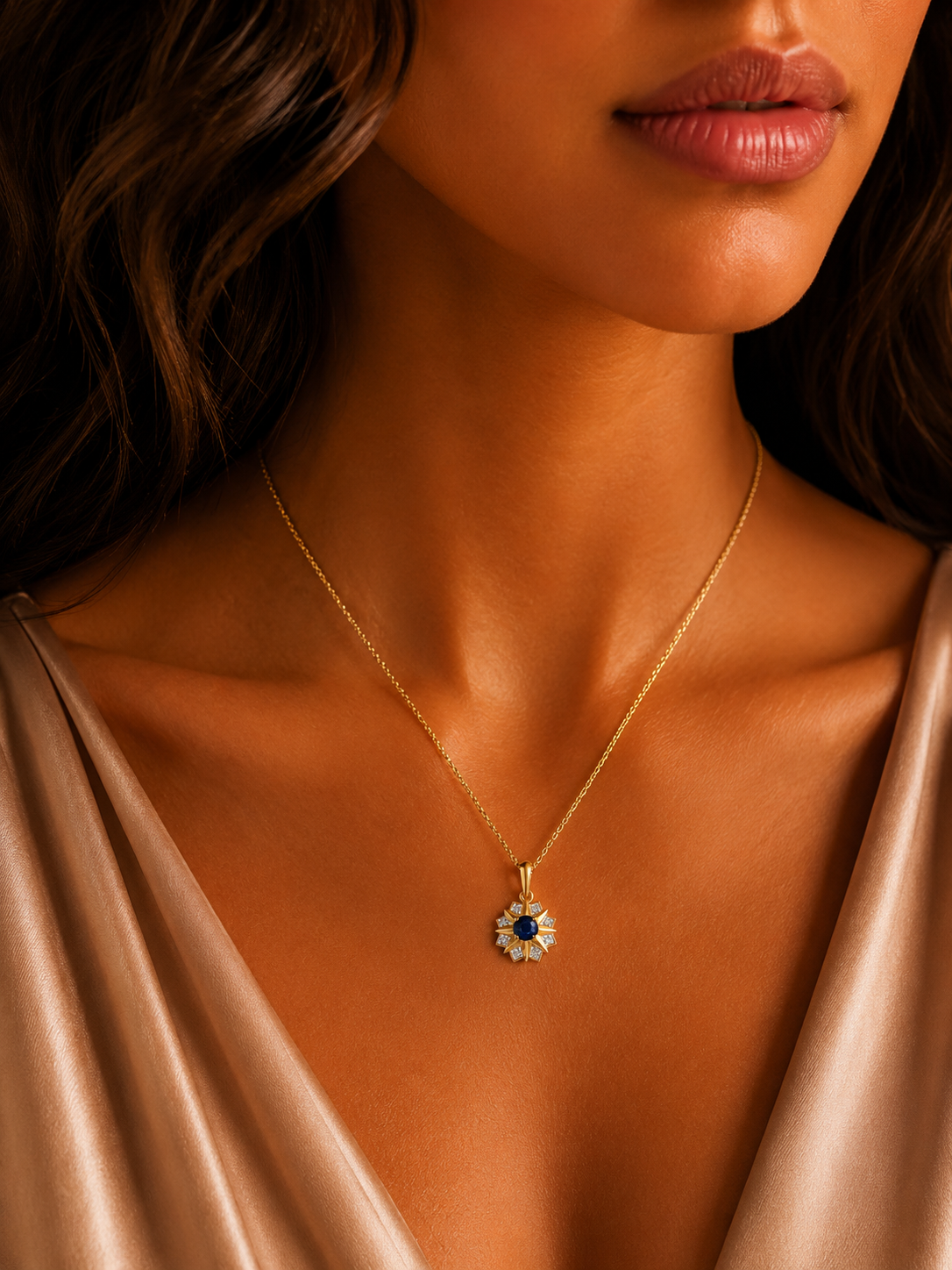 Μενταγιόν Gems από χρυσό 18K με ζαφείρι και διαμάντια μπριγιάν